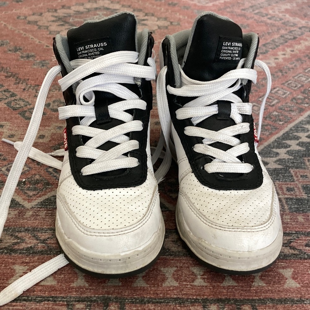 Levi Strauss Boys White High tops Size 1